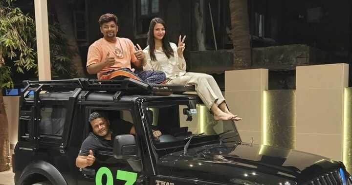 Anaya Bangar’s Shares Heartwarming Reunion Posts with Sarfaraz Khan’s Family